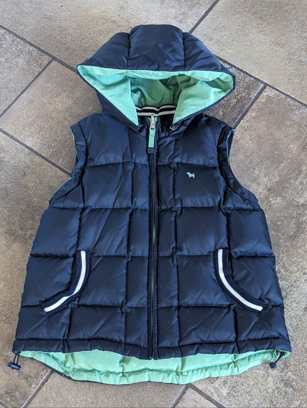 Bluedog Sporty High Low Warm Winter Hooded Puffer Vest Unisex Size 8 Boys 💙💚